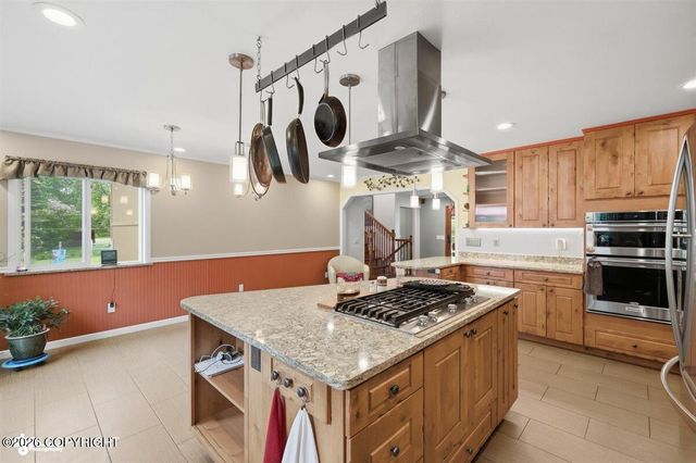 911 E Fairview Loop, Wasilla, AK 99654