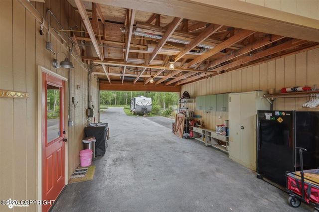 911 E Fairview Loop, Wasilla, AK 99654