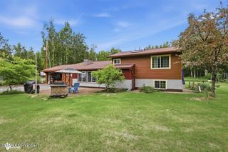 911 E Fairview Loop, Wasilla, AK 99654
