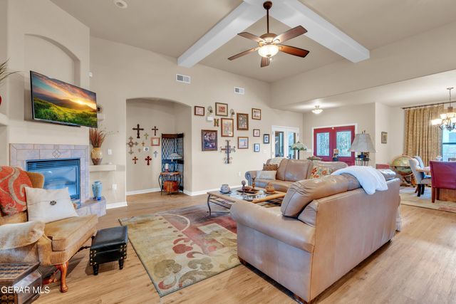 144 APACHE BRAVE Street, Santa Teresa, NM 88008