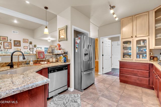 144 APACHE BRAVE Street, Santa Teresa, NM 88008