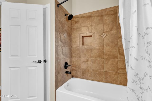 144 APACHE BRAVE Street, Santa Teresa, NM 88008