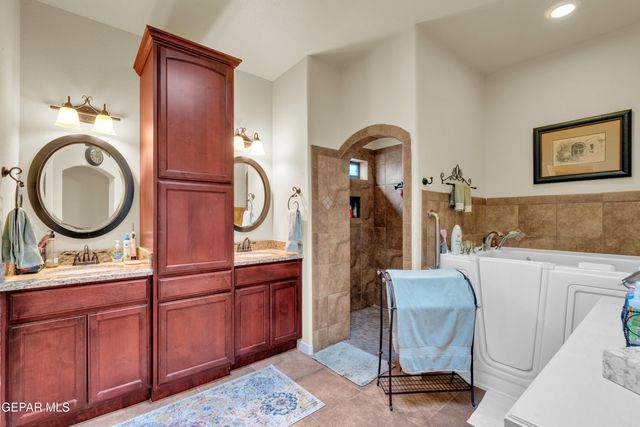 144 APACHE BRAVE Street, Santa Teresa, NM 88008