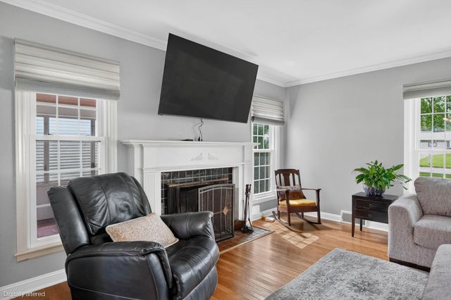 1015 Prospect Boulevard, Waterloo, IA 50701