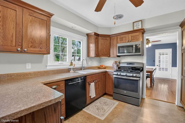 1015 Prospect Boulevard, Waterloo, IA 50701