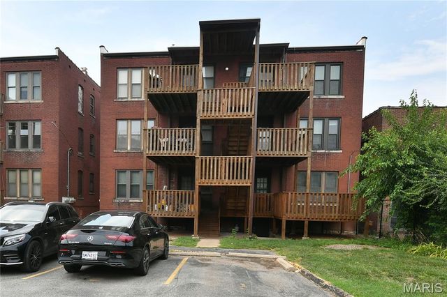 5567 Pershing Avenue 3W, St Louis, MO 63112
