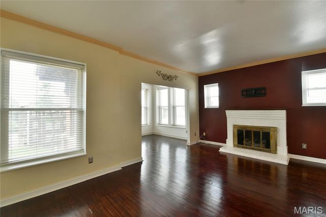 5567 Pershing Avenue 3W, St Louis, MO 63112