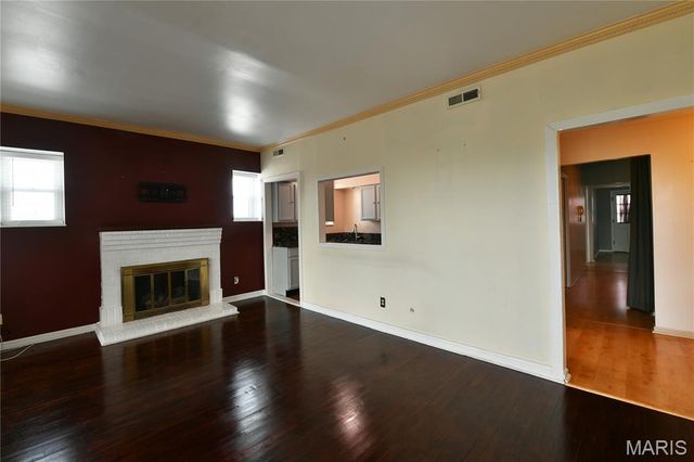 5567 Pershing Avenue 3W, St Louis, MO 63112