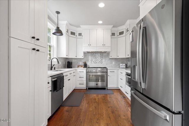 2931 Chapel Hill Road, Durham, NC 27707