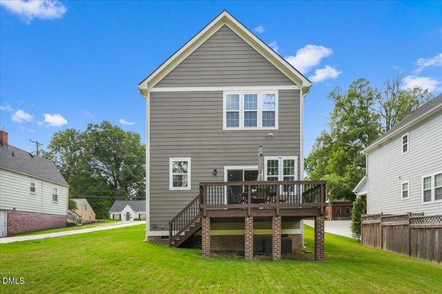 2931 Chapel Hill Road, Durham, NC 27707
