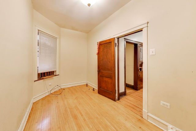 4820 W Washington Boulevard, Chicago, IL 60644