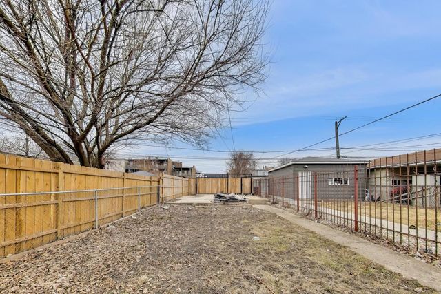 4820 W Washington Boulevard, Chicago, IL 60644