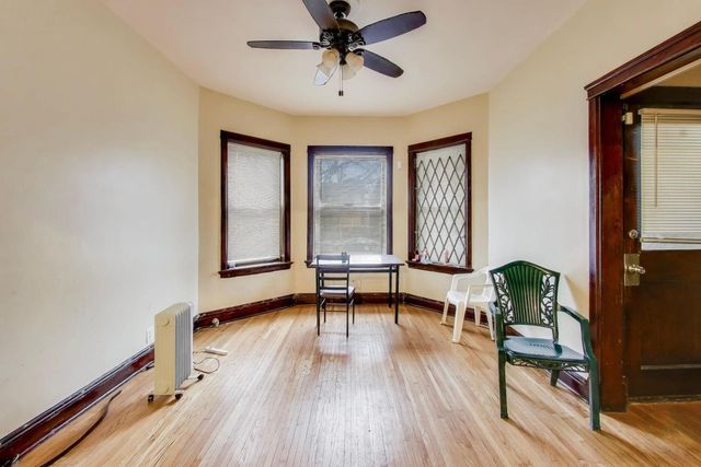 4820 W Washington Boulevard, Chicago, IL 60644