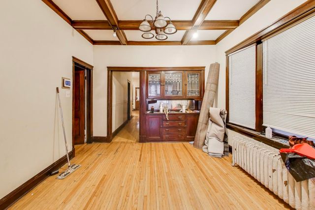 4820 W Washington Boulevard, Chicago, IL 60644