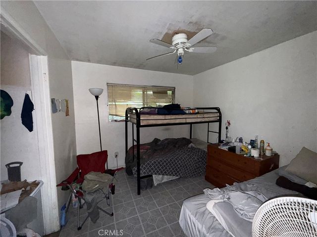 3292 Debbie Lane, Riverside, CA 92501