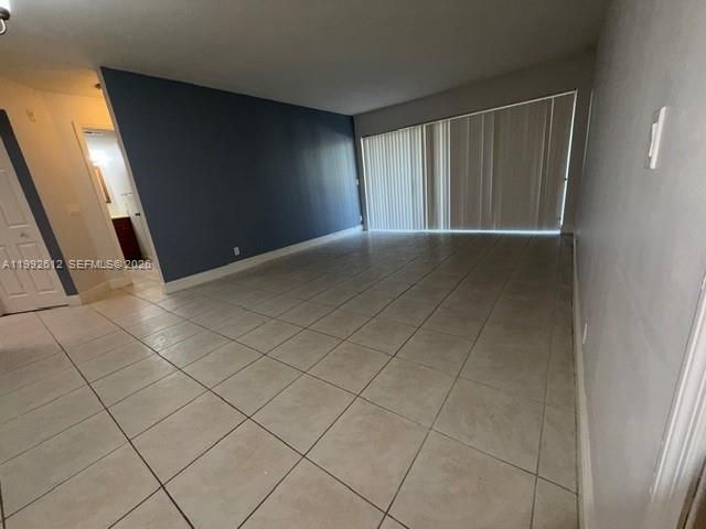 8901 Wiles Road 103, Coral Springs, FL 33067