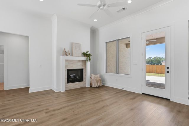 437 Aurora Circle, Canton, MS 39046