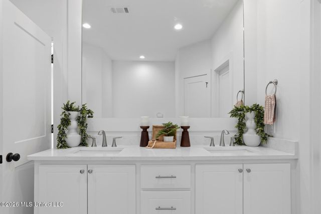 437 Aurora Circle, Canton, MS 39046