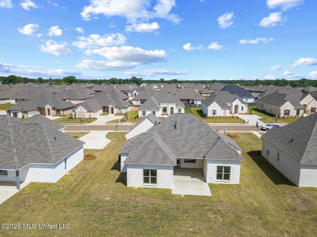 437 Aurora Circle, Canton, MS 39046