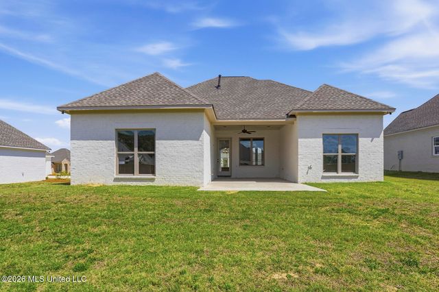 437 Aurora Circle, Canton, MS 39046
