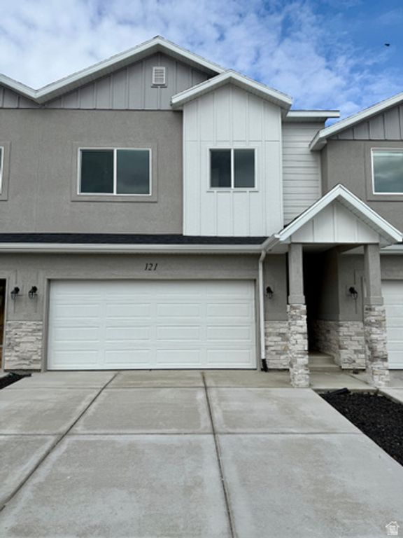 Image 2 of property listing at 121 E 730 N, Tooele, UT 84074