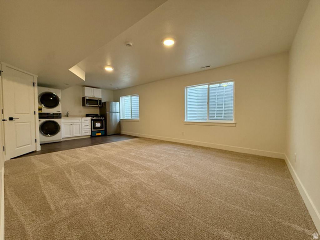 Image 13 of property listing at 121 E 730 N, Tooele, UT 84074