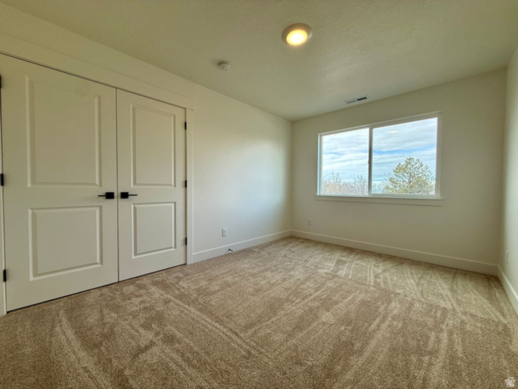 Image 20 of property listing at 121 E 730 N, Tooele, UT 84074