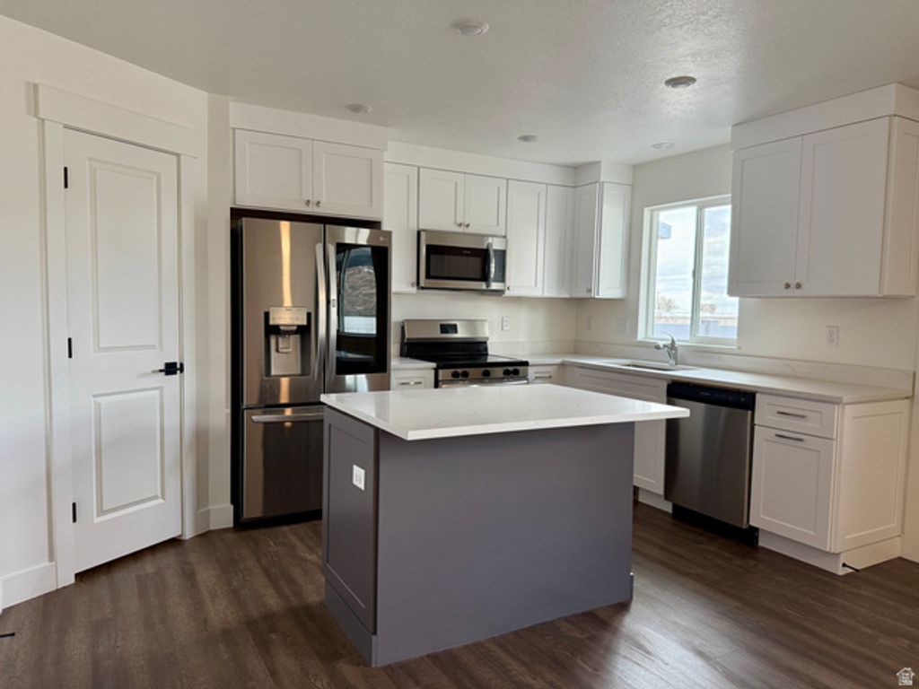 Image 3 of property listing at 121 E 730 N, Tooele, UT 84074