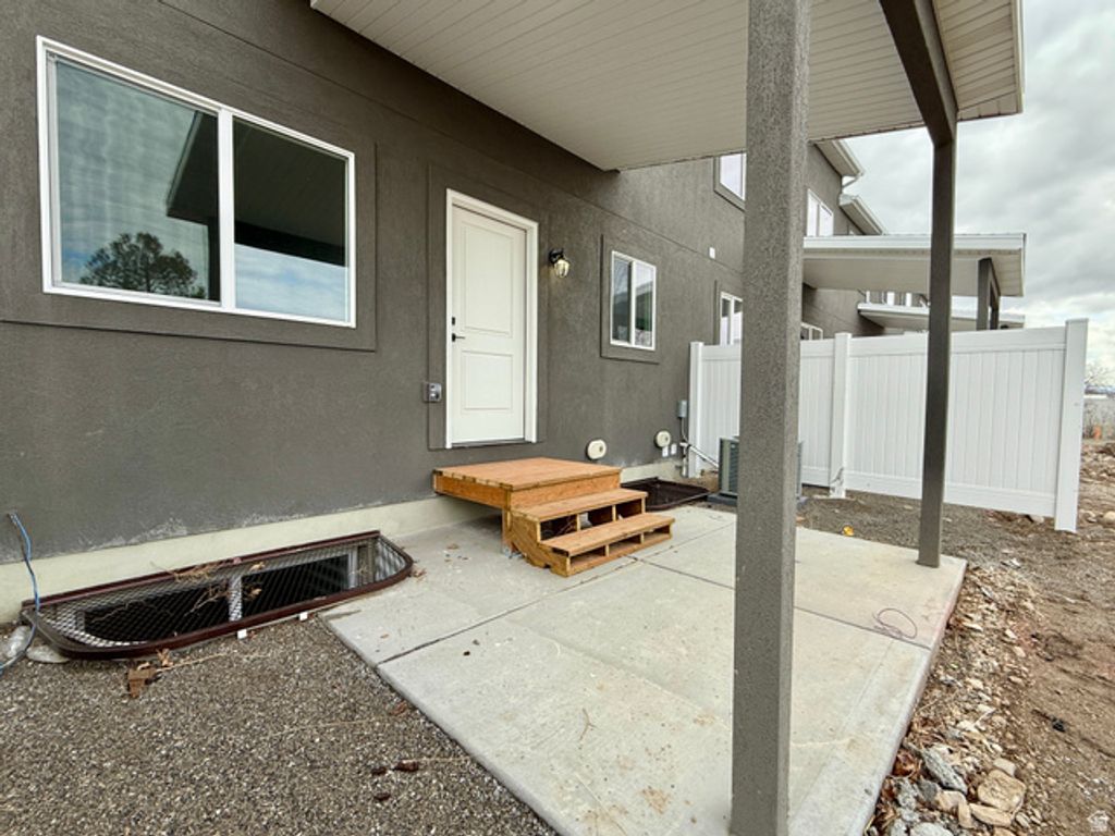 Image 21 of property listing at 121 E 730 N, Tooele, UT 84074