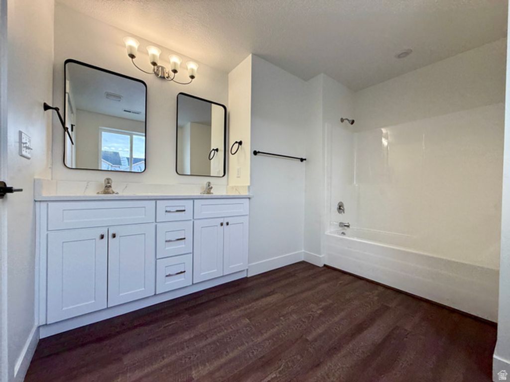 Image 6 of property listing at 121 E 730 N, Tooele, UT 84074