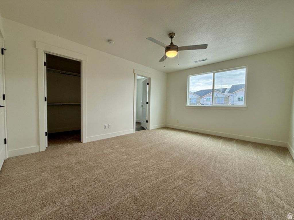 Image 10 of property listing at 121 E 730 N, Tooele, UT 84074