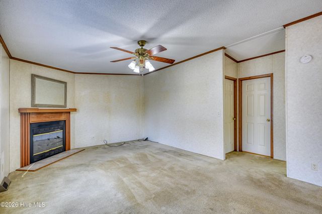 876 Mcclammy Road, Hampstead, NC 28443