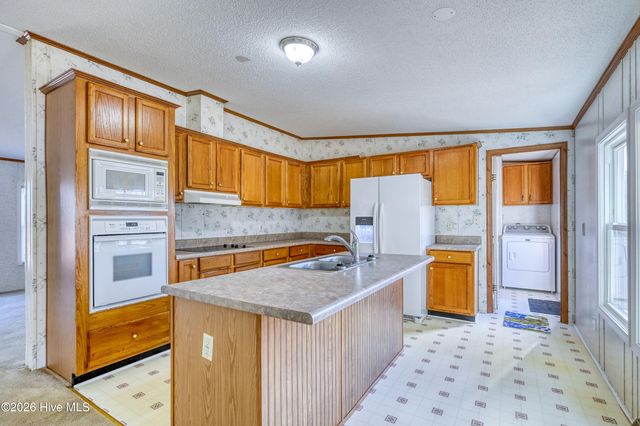 876 Mcclammy Road, Hampstead, NC 28443