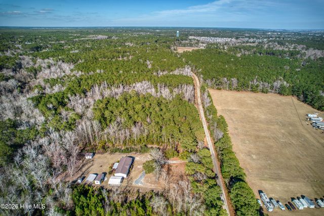 876 Mcclammy Road, Hampstead, NC 28443