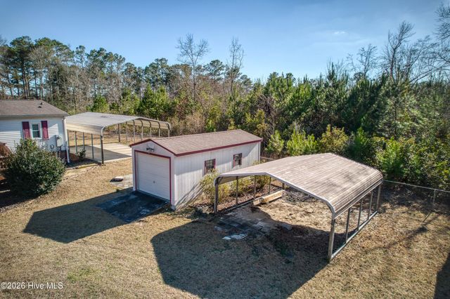 876 Mcclammy Road, Hampstead, NC 28443