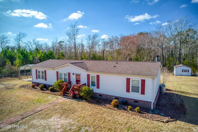 876 Mcclammy Road, Hampstead, NC 28443