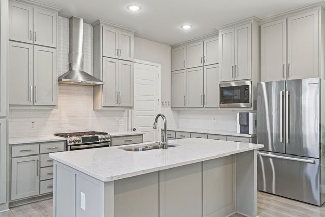 1919 Clinesmith Drive, Farmers Branch, TX 75234