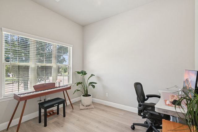 1919 Clinesmith Drive, Farmers Branch, TX 75234