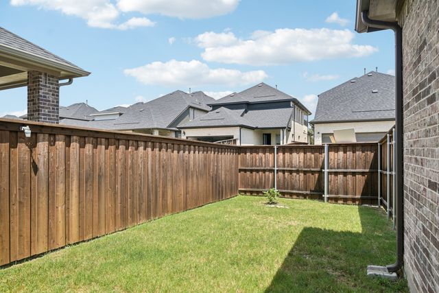 1919 Clinesmith Drive, Farmers Branch, TX 75234