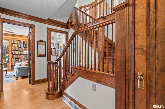 1340 Wiggins Avenue, Springfield, IL 62704
