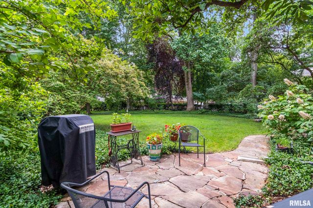 1340 Wiggins Avenue, Springfield, IL 62704