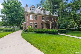 1340 Wiggins Avenue, Springfield, IL 62704