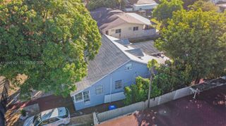 2142 NW 33rd St, Miami, FL 33142