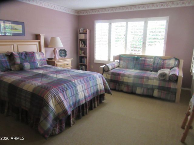 6361 S PEBBLE BEACH Drive, Chandler, AZ 85249