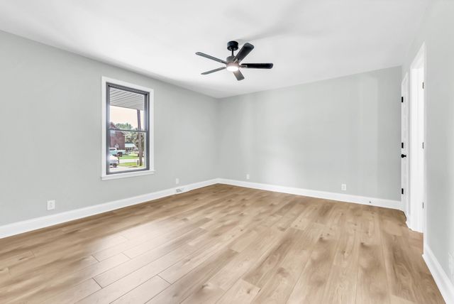 514 Lisa Ct, Clarksville, TN 37043