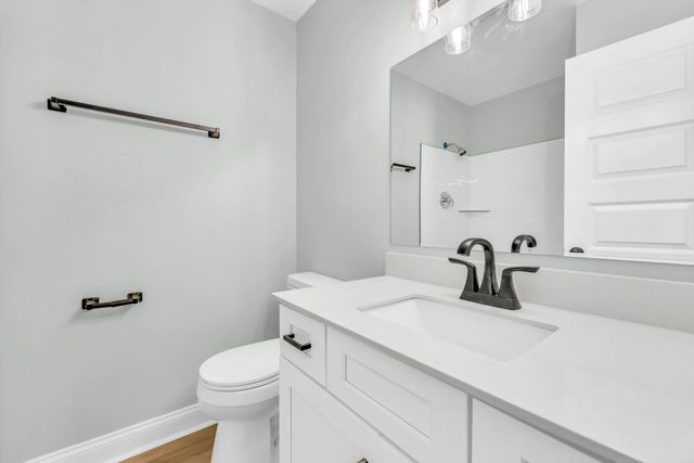 514 Lisa Ct, Clarksville, TN 37043