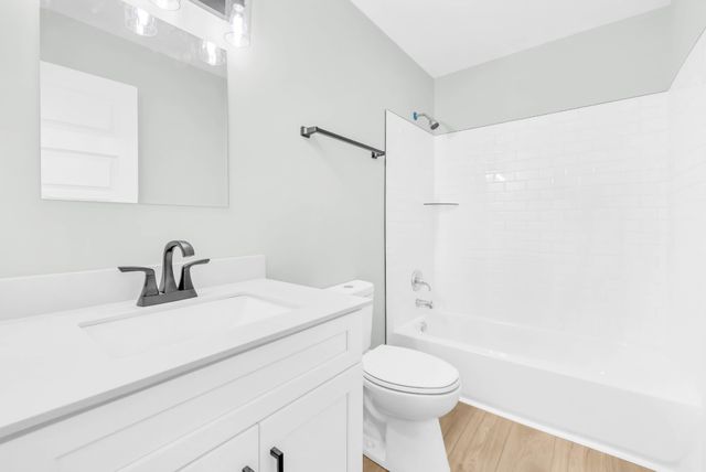 514 Lisa Ct, Clarksville, TN 37043