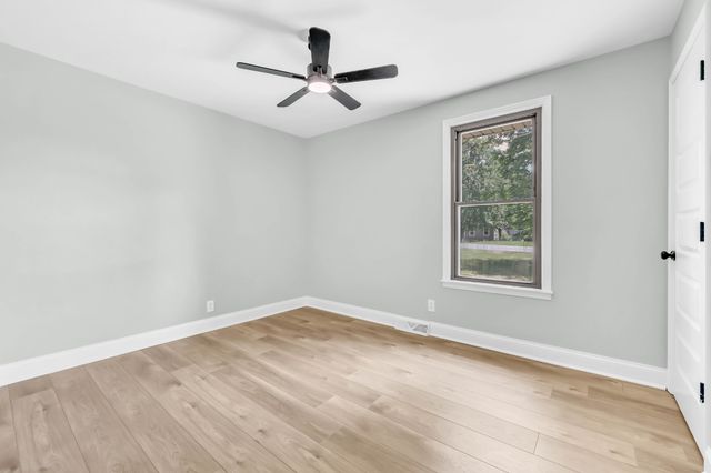 514 Lisa Ct, Clarksville, TN 37043