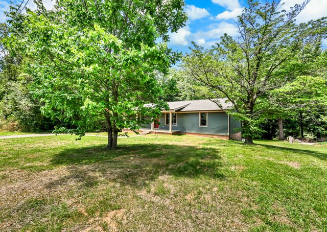 514 Lisa Ct, Clarksville, TN 37043