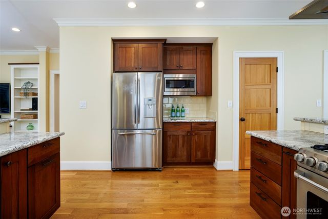 11715 4th Avenue NW, Seattle, WA 98177